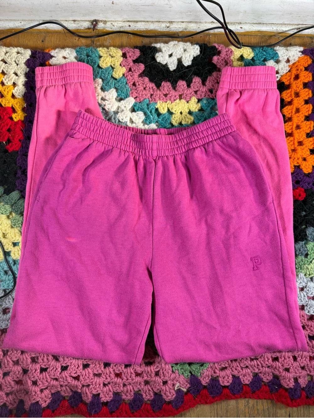 PINK Victoria's Secret Bubblegum Pink Jogger Sweatpants